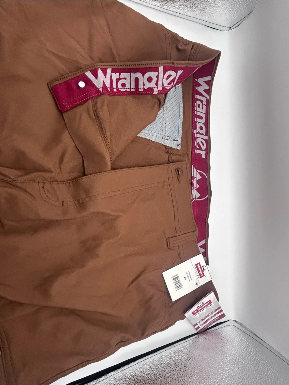 Wrangler Brown Outdoor Cargo Shorts with Flex Waistband